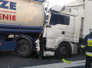 Wypadek w m. Wojciechów z udziałem 2 samochodów ciężarowych i 2 dostawczych